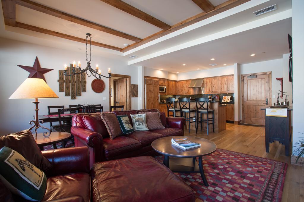 Shooting Star At Empire Pass Park City Room photo